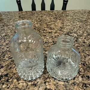 Set of Two Glass Vases H5.5 and H4